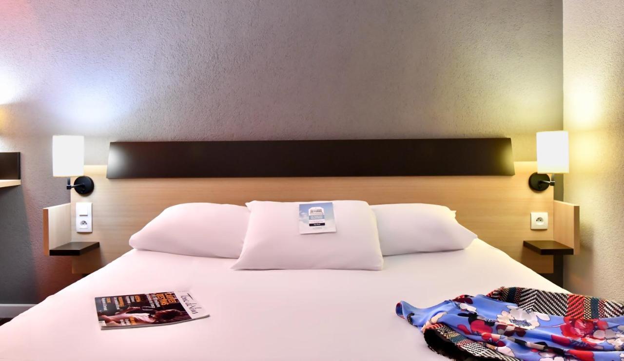 กีริอ๊าด ตูร์ ซุด ชองเบร เล ตูร์ Hotel ช็องเบรย์-เล-ตูร์ ภายนอก รูปภาพ