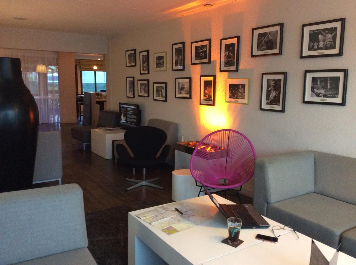 กีริอ๊าด ตูร์ ซุด ชองเบร เล ตูร์ Hotel ช็องเบรย์-เล-ตูร์ ภายนอก รูปภาพ